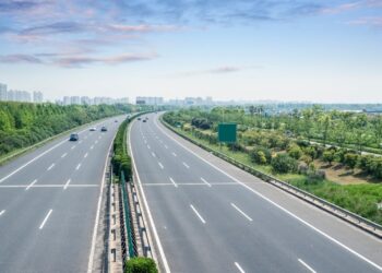 Avrupa’nın yollarını Türkler döşemeye başladı! Dev hamlenin perde arkası