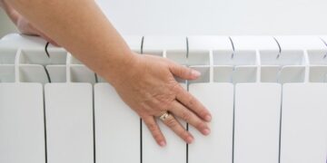 Kaloriferi gece gündüz sıcak tutan tasarruflu ince ayarı ustalar paylaştı