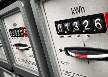 Kapalıyken bile elektrik harcayan 8 cihazın listesi paylaşıldı