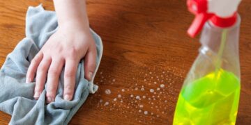 Ahşap mobilyaları yeni gibi parlatan 5 püf noktası paylaşıldı