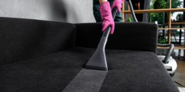 Herkesin mutfağında bulunan yiyecek sayesinde kanepe anında yeni gibi görünüyor