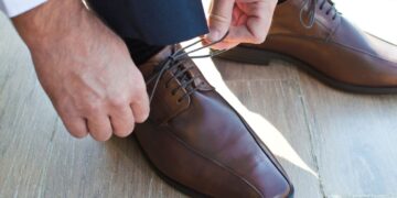 Önce sağ sonra sol ayakkabıyı giymenin psikolojideki anlamı açıklandı