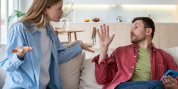 Psikologlar toksik bir ilişkinin gözden kaçan 6 belirtisini paylaştı