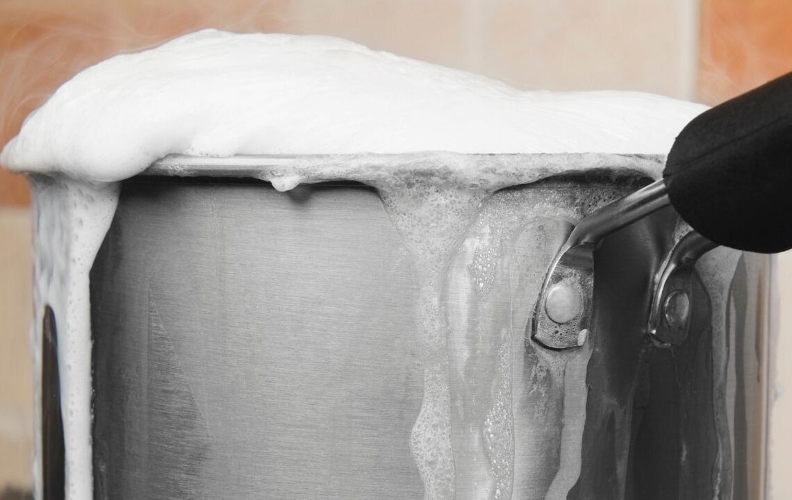 Taşan yemek derdine son! Ustaların kullandığı 8 etkili yöntem